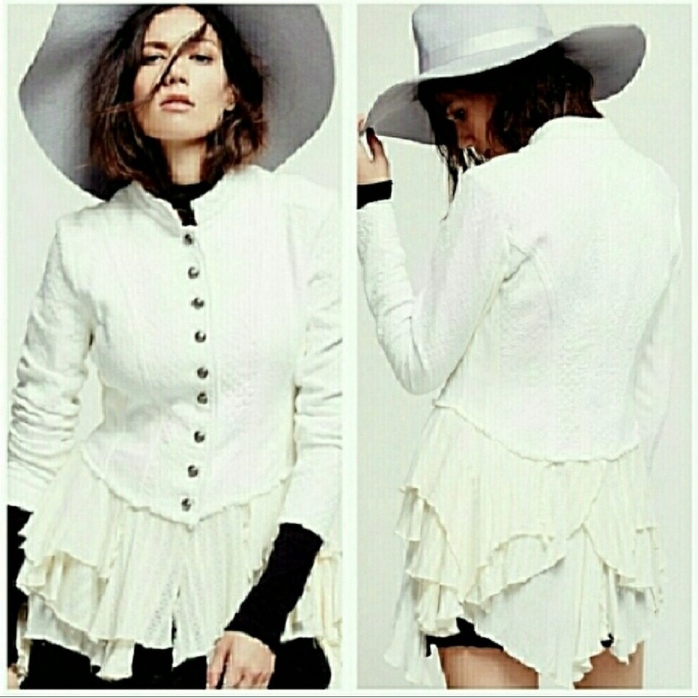 ISO Free People White Ruffled Jacket SIZE4